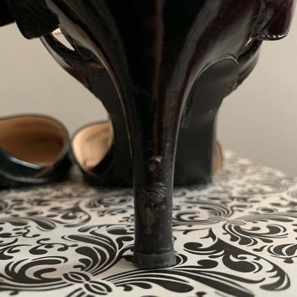 Nine West patent Leather strappy sandal - Picture 6 of 6